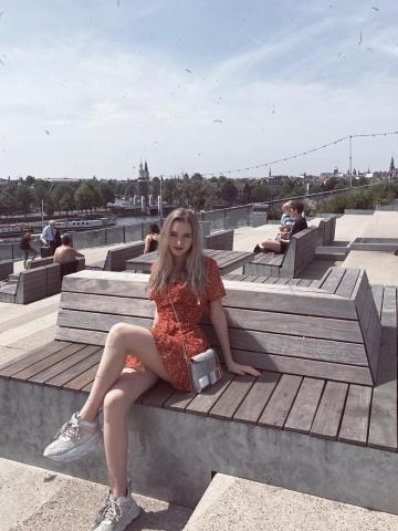 Адель